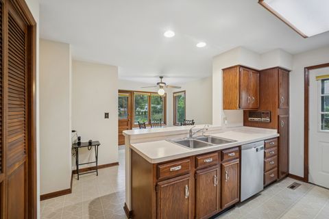 Tiny photo for 265 Sunset Drive, Lakewood, IL 60014 (MLS # 12495811)