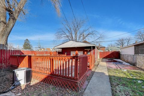 Tiny photo for 10041 S Peoria Street, Chicago, IL 60643 (MLS # 12570925)