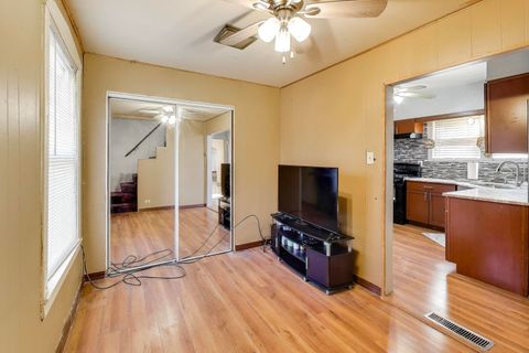 Tiny photo for 10041 S Peoria Street, Chicago, IL 60643 (MLS # 12570925)
