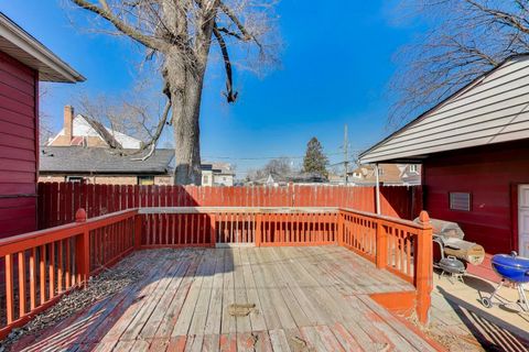 Tiny photo for 10041 S Peoria Street, Chicago, IL 60643 (MLS # 12570925)