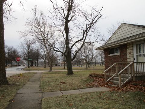 Tiny photo for Lombard, IL 60148 (MLS # 12543723)