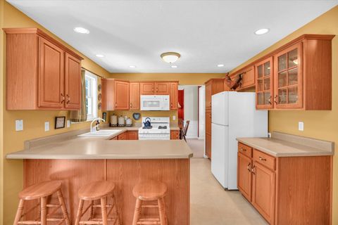 Tiny photo for 304 E Tomaras Avenue, Savoy, IL 61874 (MLS # 12454688)