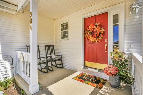 Tiny photo for 304 E Tomaras Avenue, Savoy, IL 61874 (MLS # 12454688)