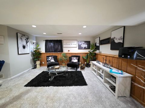 Tiny photo for 5N087 Mary Court, St. Charles, IL 60175 (MLS # 12595116)