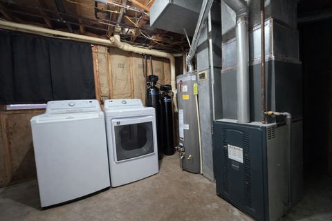 Tiny photo for 5N087 Mary Court, St. Charles, IL 60175 (MLS # 12595116)