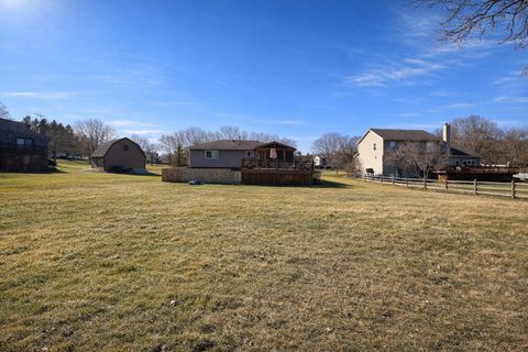 Tiny photo for 5N087 Mary Court, St. Charles, IL 60175 (MLS # 12595116)