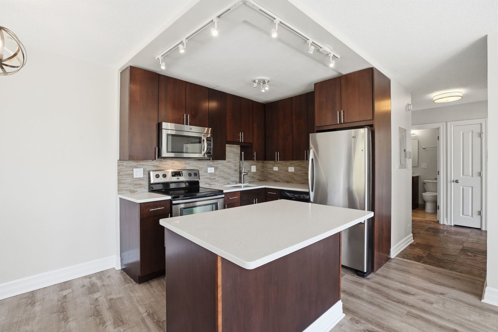 2930 N Sheridan Road 306