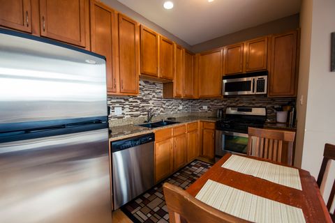 Tiny photo for 2933 N Clybourn Avenue #301, Chicago, IL 60618 (MLS # 12614313)