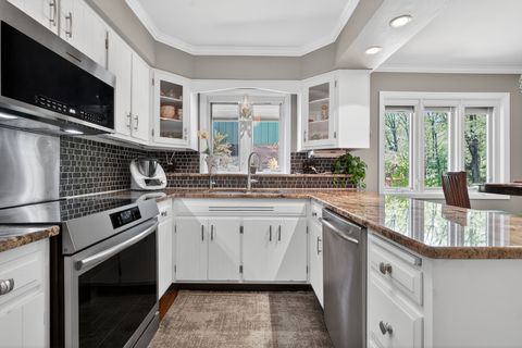 Tiny photo for 5017 Brookview Road, Rockford, IL 61107 (MLS # 12647750)
