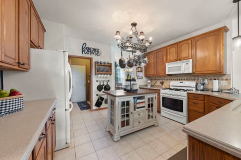 Tiny photo for 7511 Burshire Drive, Plainfield, IL 60586 (MLS # 12443838)