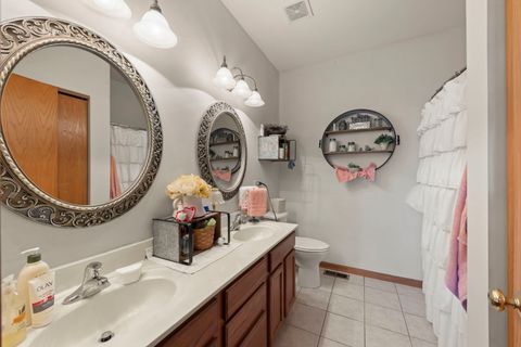 Tiny photo for 7511 Burshire Drive, Plainfield, IL 60586 (MLS # 12443838)