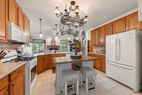 Tiny photo for 7511 Burshire Drive, Plainfield, IL 60586 (MLS # 12443838)