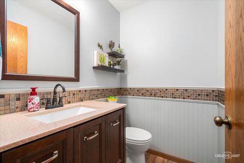 Tiny photo for 135 Chesterfield Drive, Oswego, IL 60543 (MLS # 12520249)