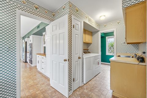 Tiny photo for 12511 S 91st Avenue, Palos Park, IL 60464 (MLS # 12616499)