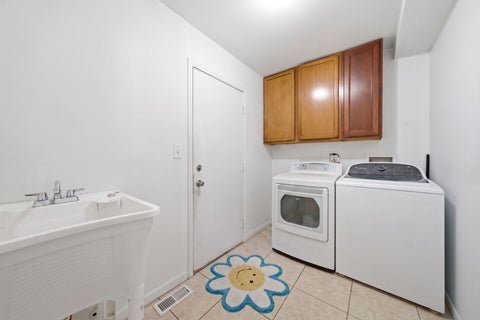 Tiny photo for 636 Briarwood Lane, Oswego, IL 60543 (MLS # 12681650)