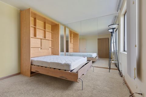 Tiny photo for 700 WELLINGTON Avenue #419, Elk Grove Village, IL 60007 (MLS # 12497936)