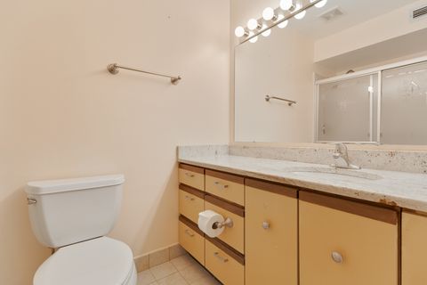 Tiny photo for 700 WELLINGTON Avenue #419, Elk Grove Village, IL 60007 (MLS # 12497936)