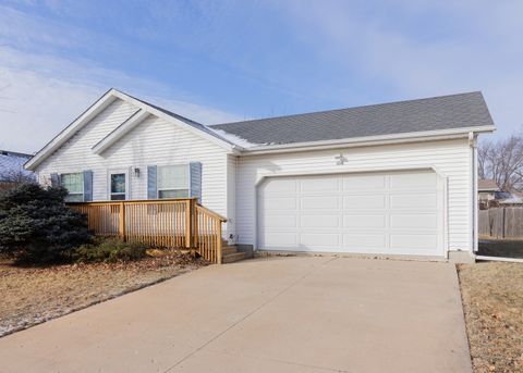 Tiny photo for 1016 N Stark Street, Davenport, IA 52804 (MLS # 12554196)