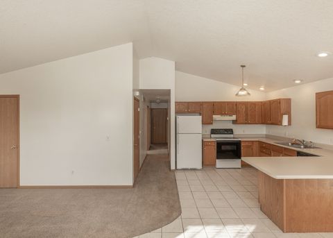 Tiny photo for 1016 N Stark Street, Davenport, IA 52804 (MLS # 12554196)