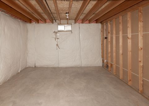 Tiny photo for 1016 N Stark Street, Davenport, IA 52804 (MLS # 12554196)