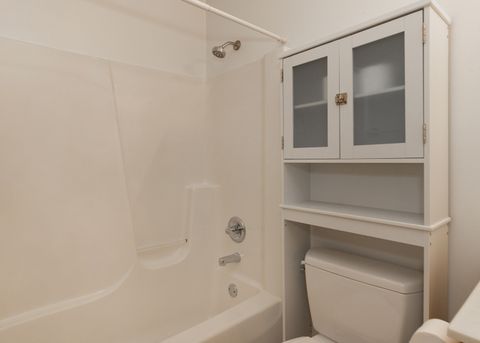 Tiny photo for 1016 N Stark Street, Davenport, IA 52804 (MLS # 12554196)