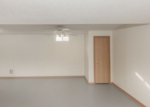 Tiny photo for 1016 N Stark Street, Davenport, IA 52804 (MLS # 12554196)