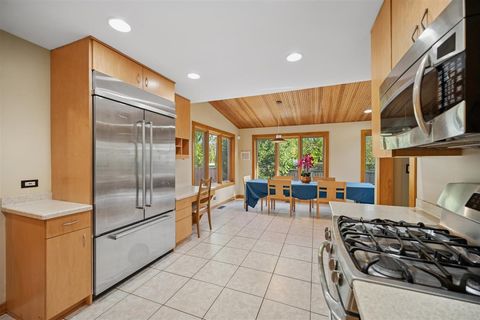 Tiny photo for 2005 Greenview Road, Northbrook, IL 60062 (MLS # 12522993)