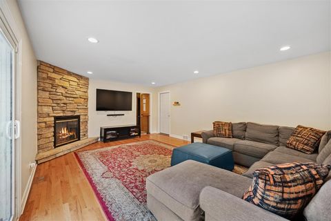 Tiny photo for 2005 Greenview Road, Northbrook, IL 60062 (MLS # 12522993)
