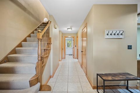 Tiny photo for 2005 Greenview Road, Northbrook, IL 60062 (MLS # 12522993)