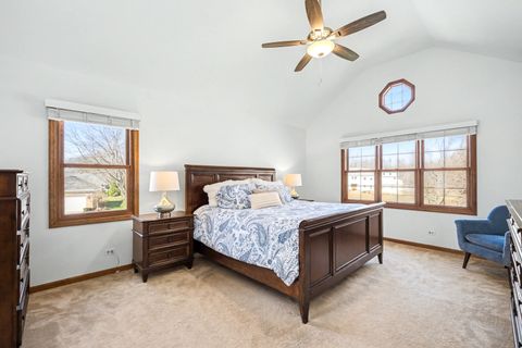 Tiny photo for 2012 Somerset Lane, Wheaton, IL 60189 (MLS # 12614224)