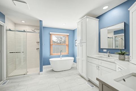 Tiny photo for 2012 Somerset Lane, Wheaton, IL 60189 (MLS # 12614224)