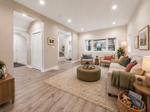 Tiny photo for 1721 W Arthur Avenue, Chicago, IL 60626 (MLS # 12633612)