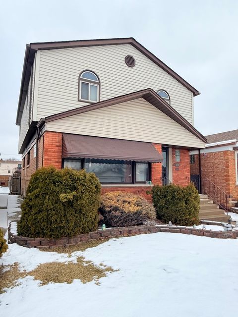 Photo of 5818 W 60th Street, Chicago, IL 60638 (MLS # 12567623)