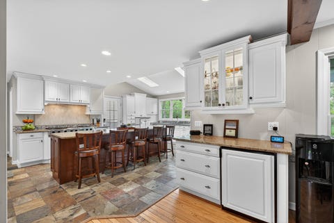 Tiny photo for 21101 N Middleton Drive, Kildeer, IL 60047 (MLS # 12721189)