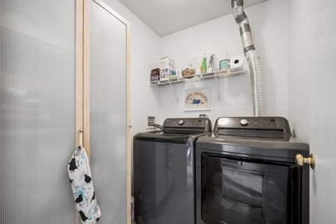 Tiny photo for 122 E Aspen Circle, Hainesville, IL 60030 (MLS # 12586624)