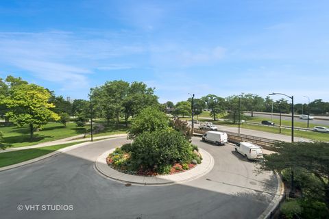 Tiny photo for 1550 N Lake Shore Drive #2E, Chicago, IL 60610 (MLS # 12484517)