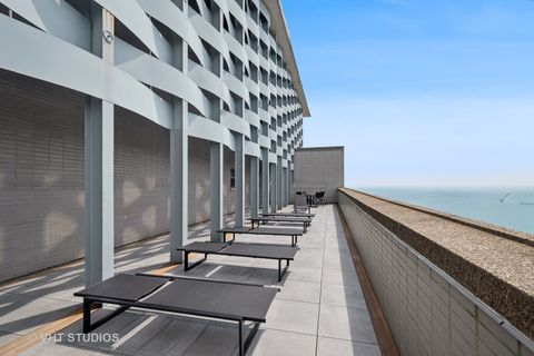 Tiny photo for 1550 N Lake Shore Drive #2E, Chicago, IL 60610 (MLS # 12484517)