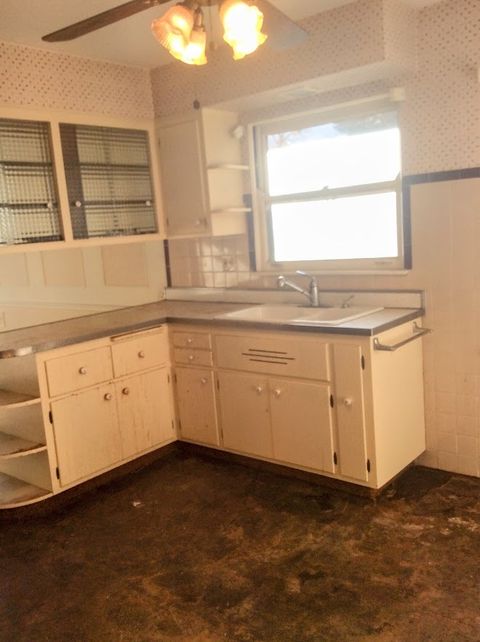 Tiny photo for North Riverside, IL 60546 (MLS # 12507411)