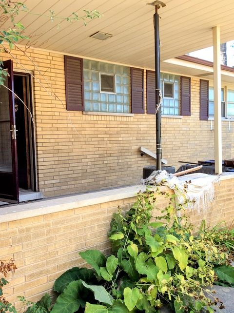 Tiny photo for North Riverside, IL 60546 (MLS # 12507411)