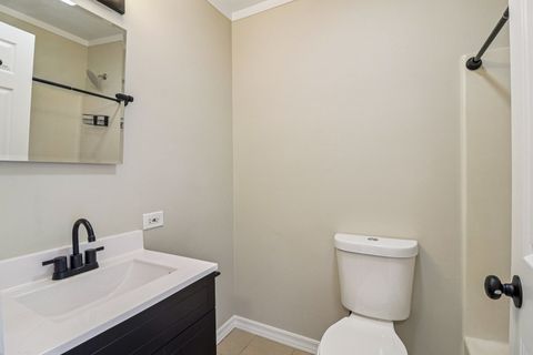 Tiny photo for 452 Meadow Green Lane, Round Lake Beach, IL 60073 (MLS # 12597857)