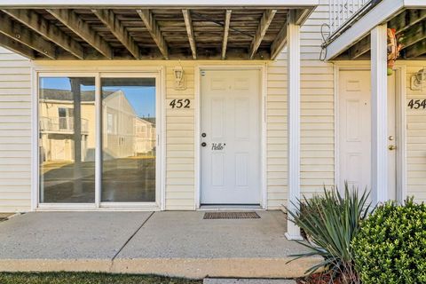 Tiny photo for 452 Meadow Green Lane, Round Lake Beach, IL 60073 (MLS # 12597857)