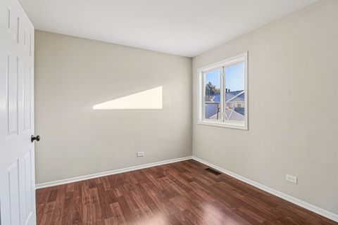 Tiny photo for 452 Meadow Green Lane, Round Lake Beach, IL 60073 (MLS # 12597857)