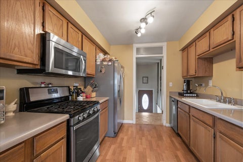 Tiny photo for 517 Longwood Drive, Buffalo Grove, IL 60089 (MLS # 12692492)