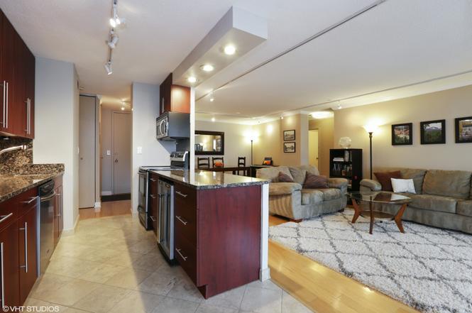 3150 N SHERIDAN Road 24B
