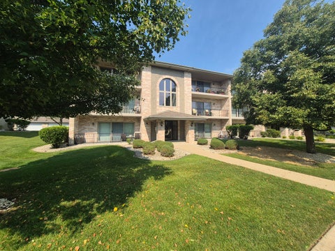 Photo of 17806 Bernard Drive #2B, Orland Park, IL 60467 (MLS # 12723901)