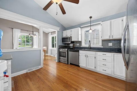 Tiny photo for 3S625 LORRAINE Avenue, Warrenville, IL 60555 (MLS # 12757305)