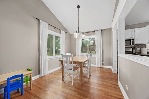 Tiny photo for 3S625 LORRAINE Avenue, Warrenville, IL 60555 (MLS # 12757305)