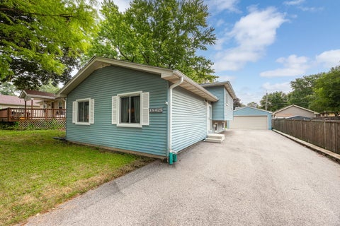 Photo of 3S625 LORRAINE Avenue, Warrenville, IL 60555 (MLS # 12757305)