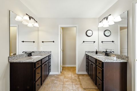 Tiny photo for 918 Glacial Falls Drive, Gilberts, IL 60136 (MLS # 12593861)