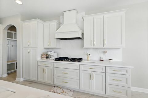 Tiny photo for 918 Glacial Falls Drive, Gilberts, IL 60136 (MLS # 12593861)